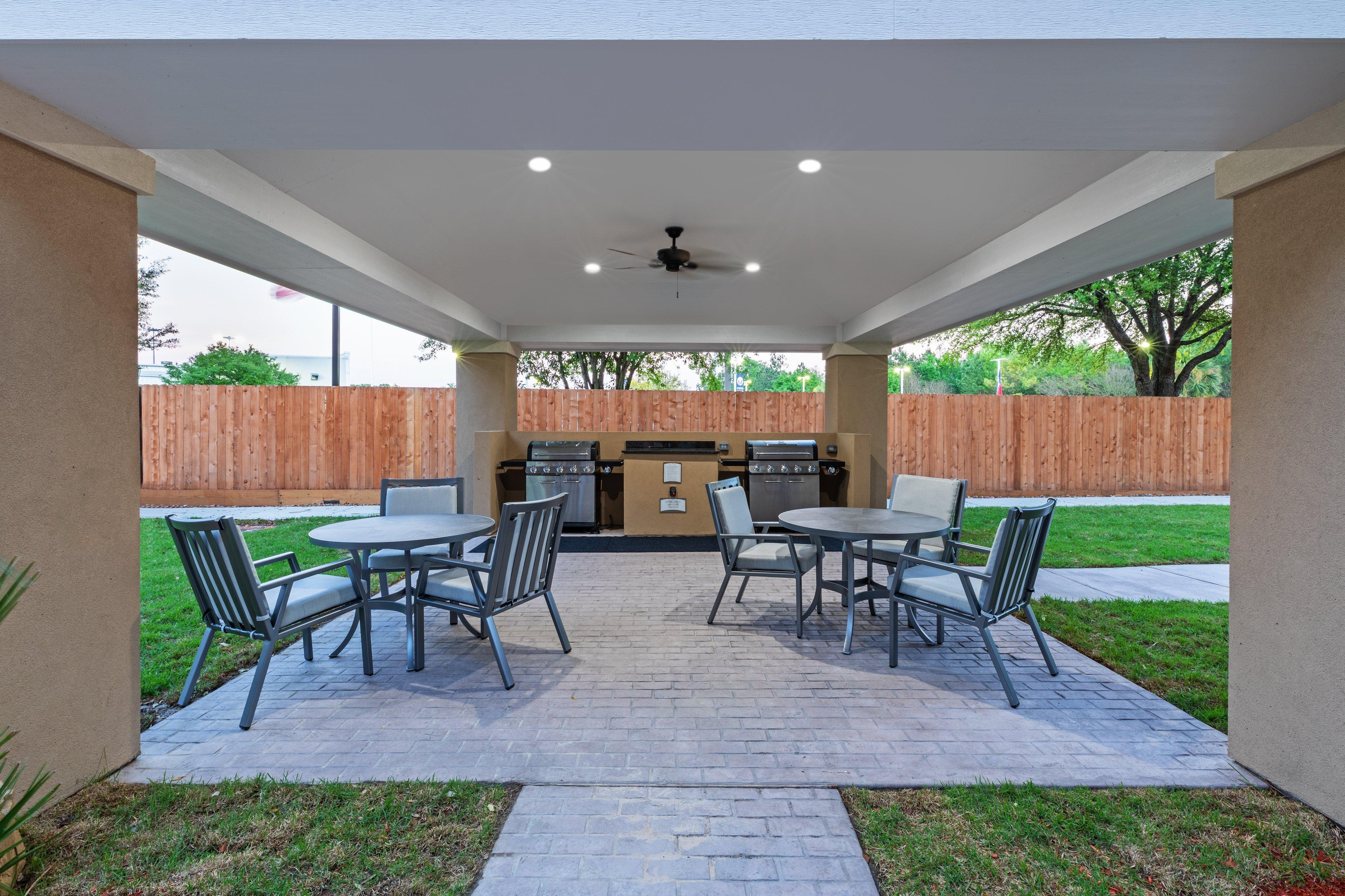 Staybridge Suites - Houston Iah Airport East By Ihg Humble Extérieur photo
